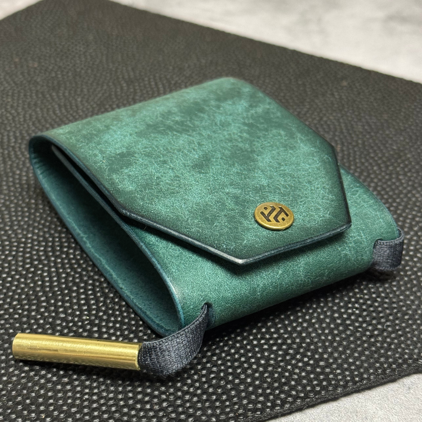 The Cash Wrap (with brass magnetic clasp)