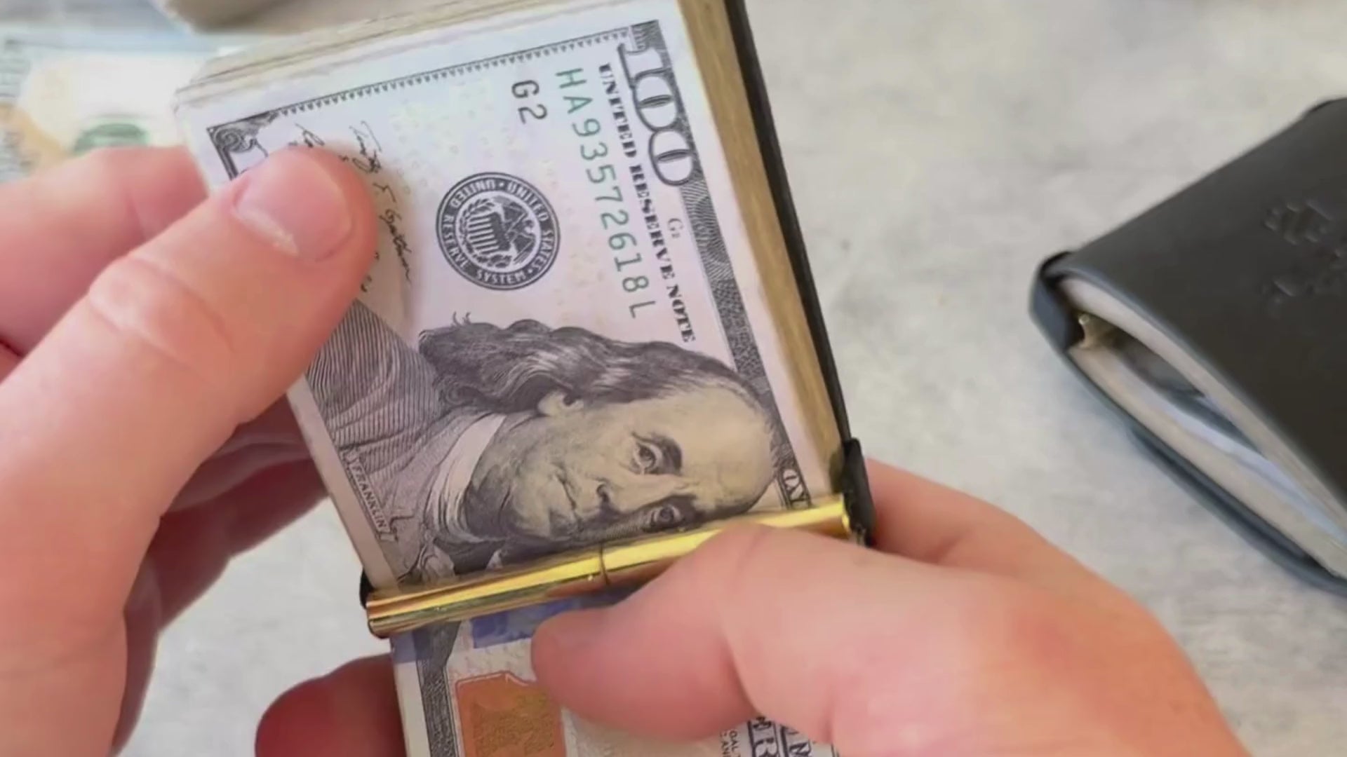 Load video: Quick demo of the cash wrap in action.